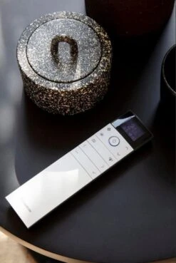 Climatisations Réversibles EMURA 3 - DAIKIN - FTXJ-A + RXJ-A - R32 -Aldes Heizung Magasin telecommande 3 4